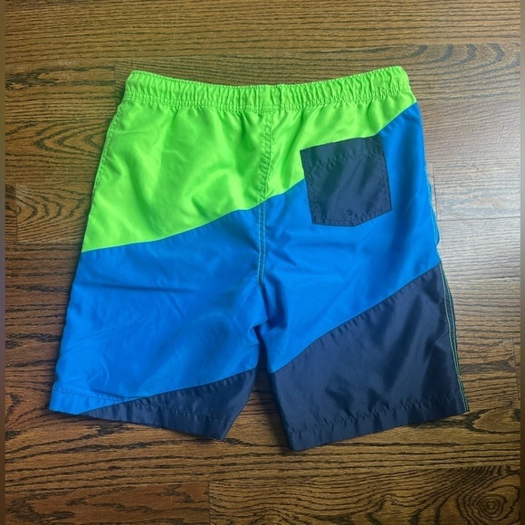 LAND’S END Swim Trunks boys size L (14/16) green blue NWOT - Picture 4 of 4
